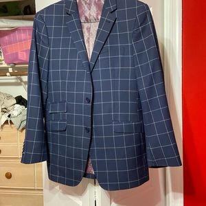 English Laundry suit.